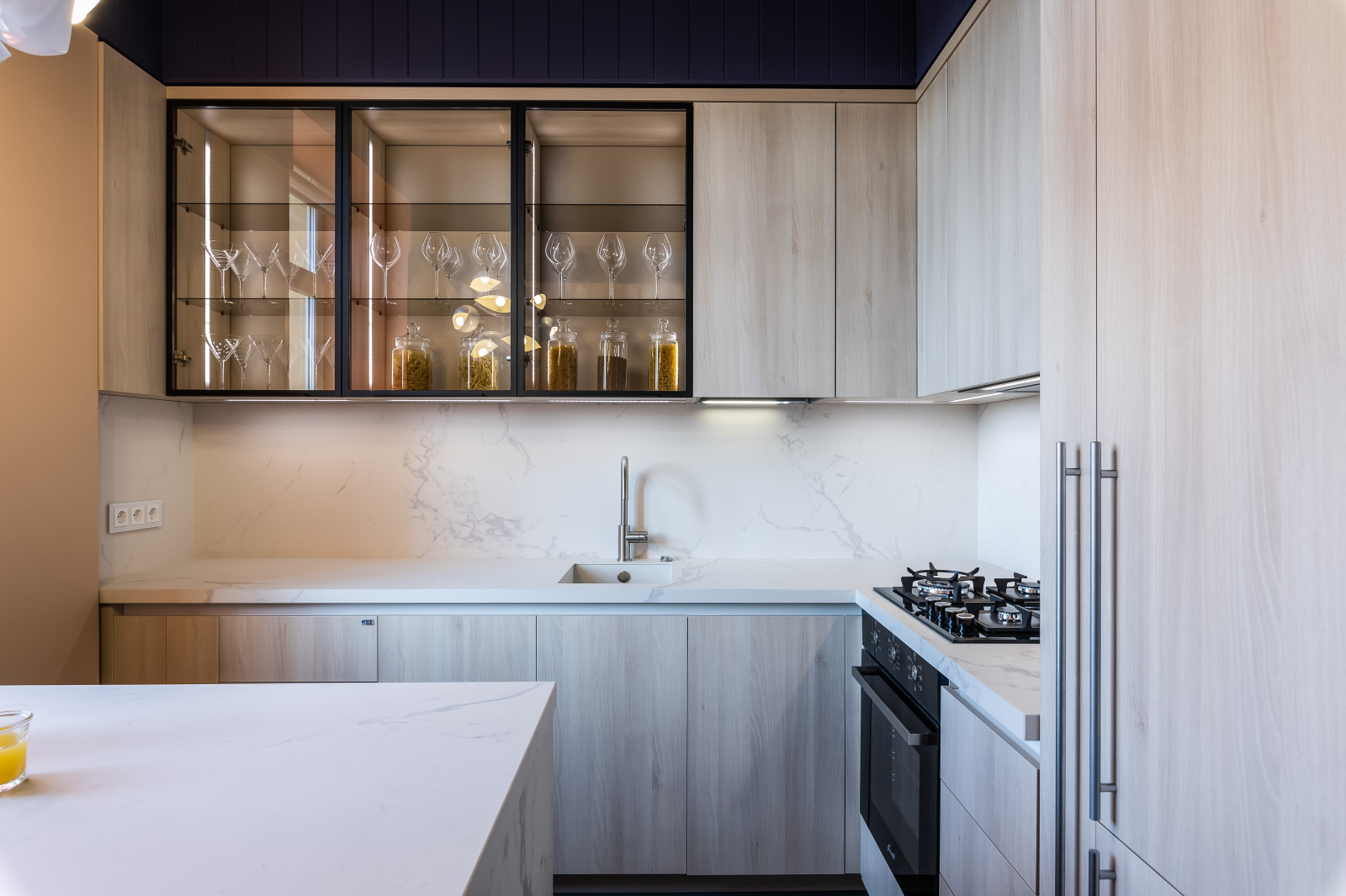 Вытяжка Konigin Navi Black в передаче «Квартирный вопрос».