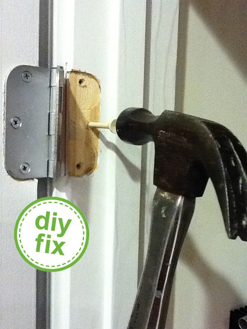Quick Tip: Use a Golf Tee to Fix a Door Hinge