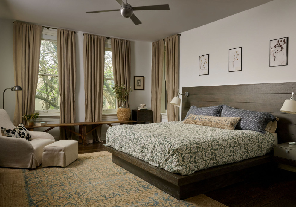 Inspiration for a transitional bedroom remodel in Chicago