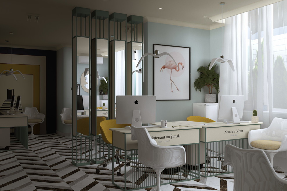 Служебный роман