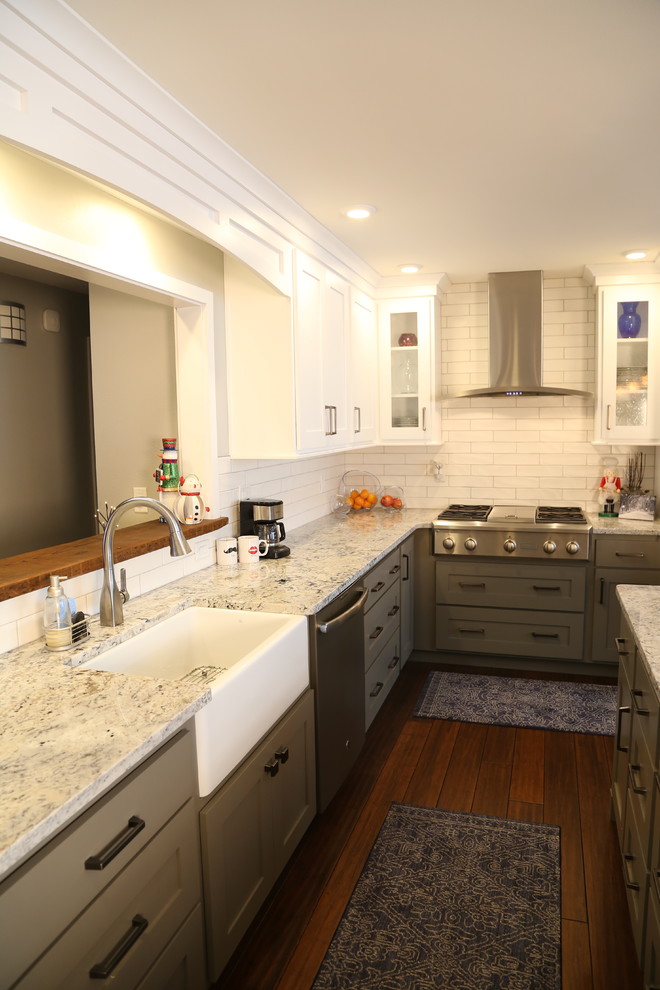 Transitional kitchen photo in Cedar Rapids