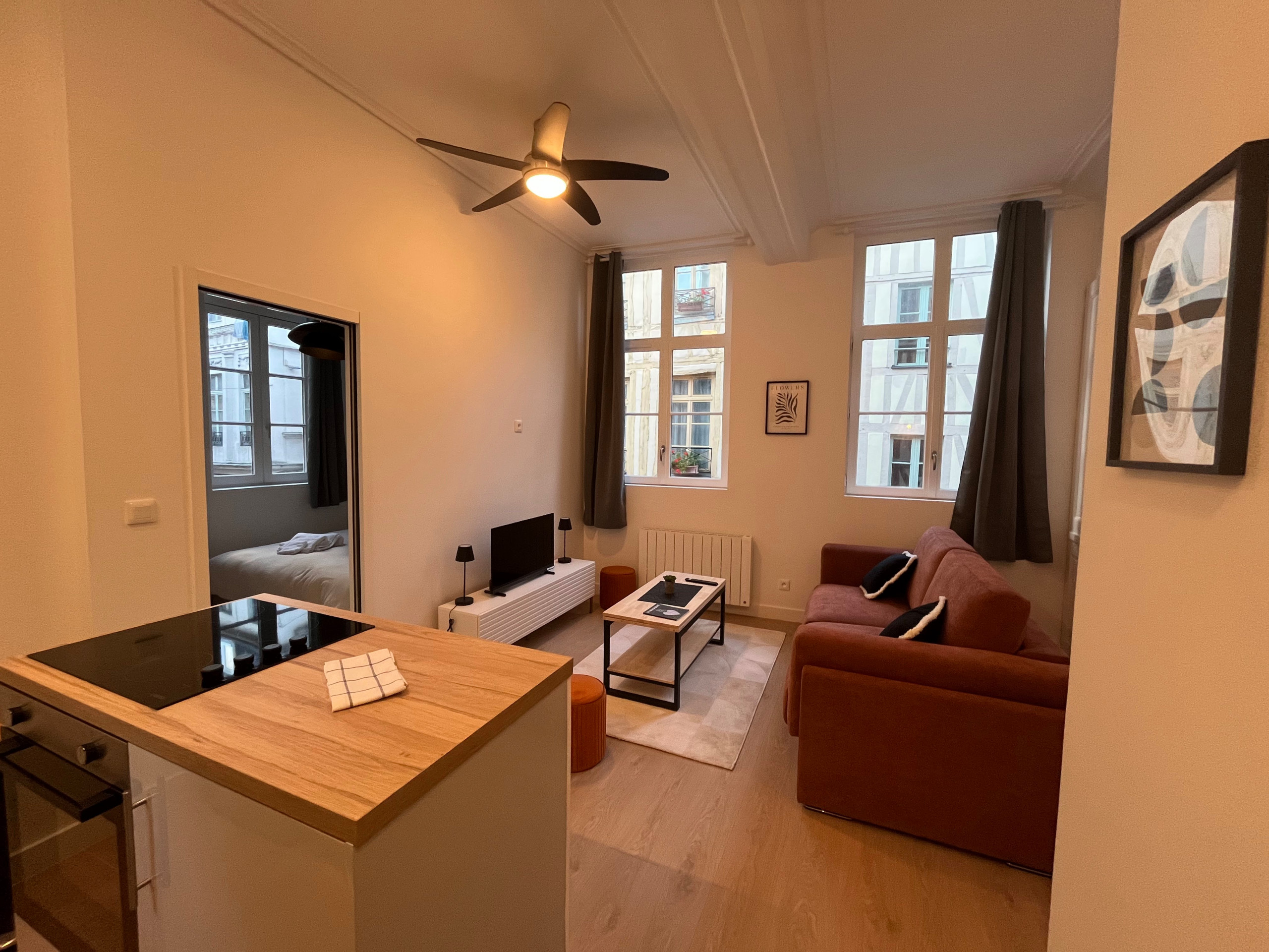 Réhabilitation d'appartements pour mise en location courte durée. Centre ville