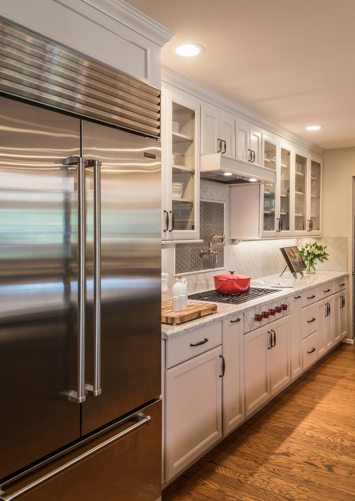 Kitchen - large transitional kitchen idea in Phoenix