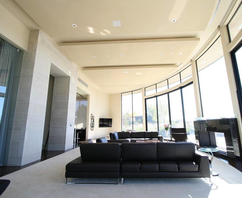 Photo of a contemporary living room in Tampa.