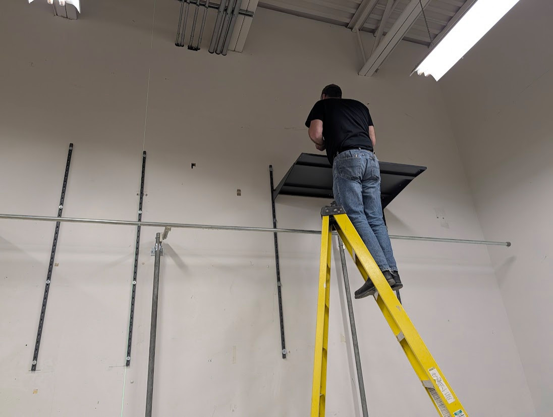 Commercial Remodel - Winners Shelves