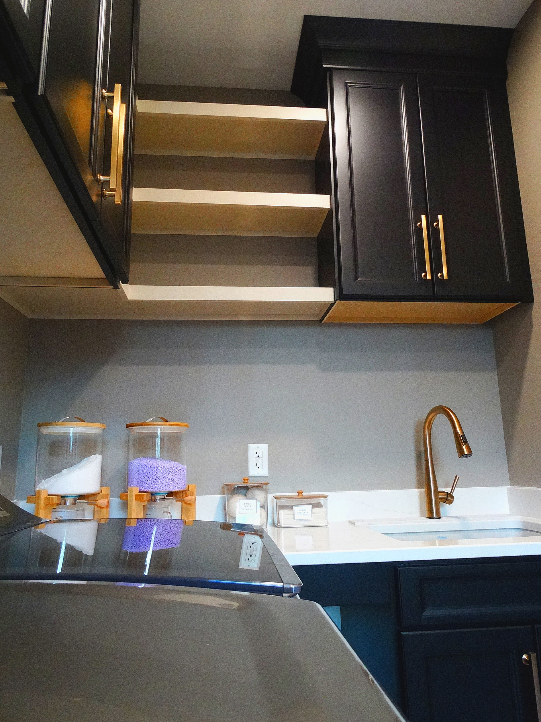 Bayside Residence - Kitchen & Laundry Room Remodel