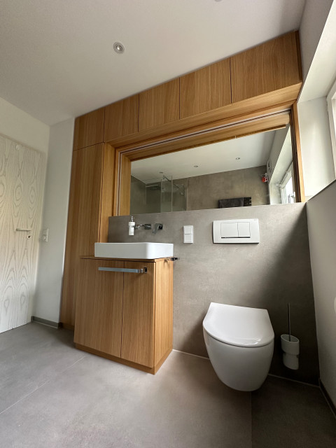 Badezimmerm&ouml;bel contemporary-powder-room