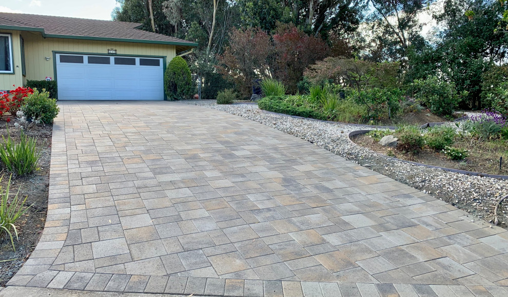Interlocking Pavers for Driveways