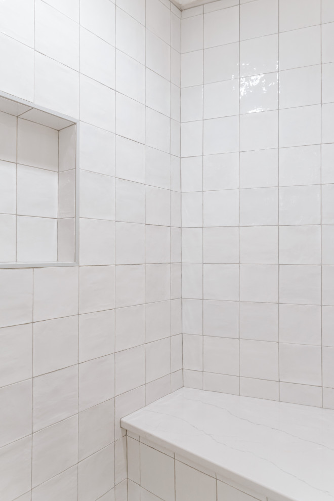 Bathroom - transitional bathroom idea in Omaha