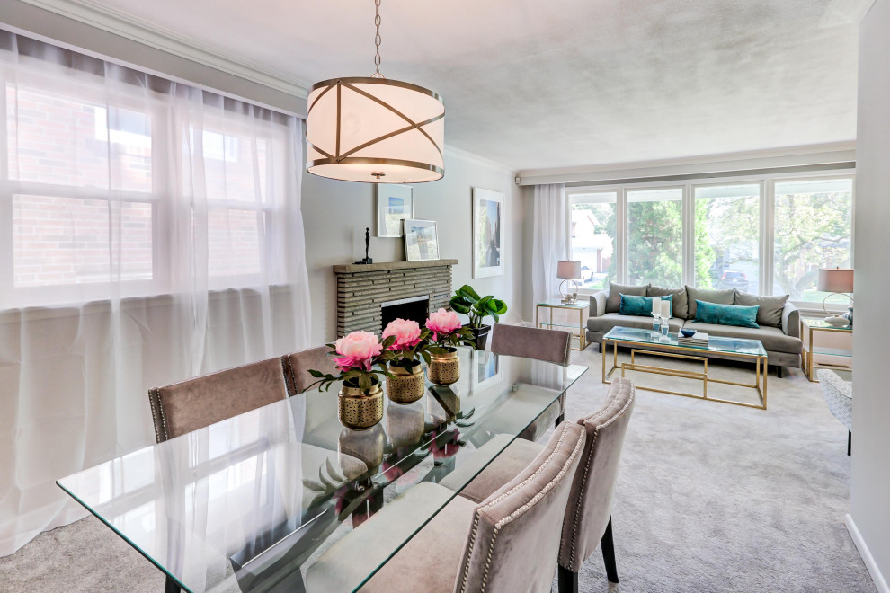 Inspiration for a transitional dining room remodel in Toronto