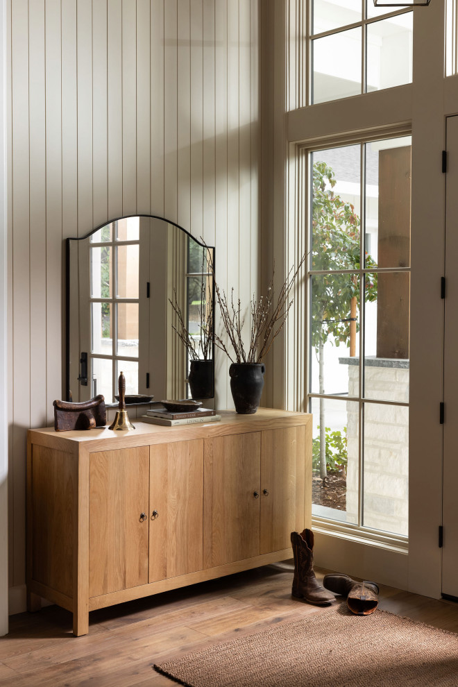 Inspiration for a transitional entryway remodel in Sacramento