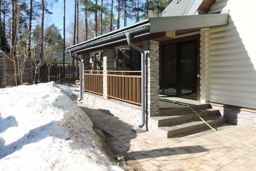 Срубовой коттедж в Рощино