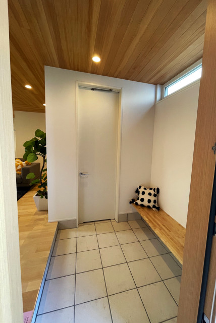7m立方で構成される家 scandinavo-ingresso
