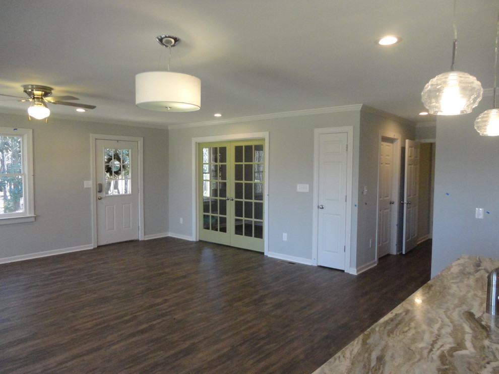 Home design - transitional home design idea in Atlanta