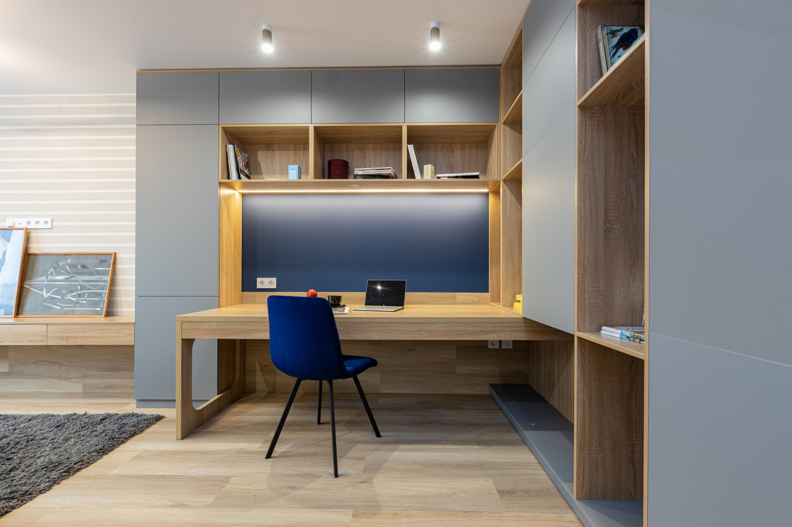 "Двушка" для программиста и художницы