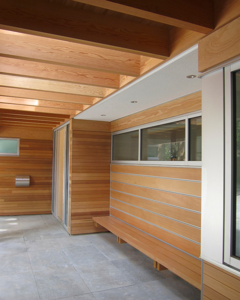 Design ideas for a contemporary verandah in Vancouver.