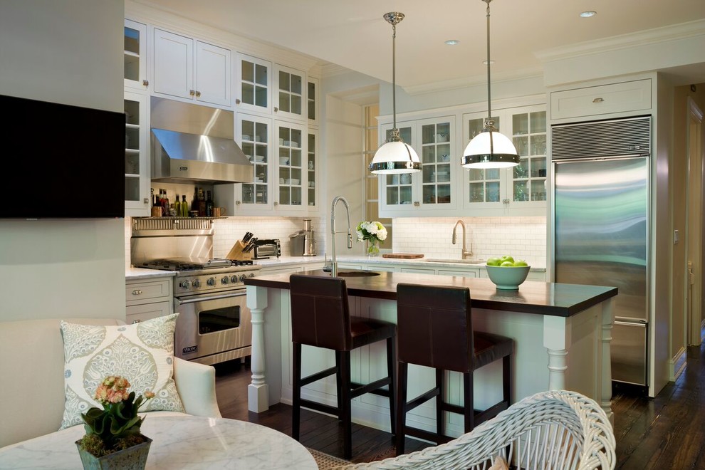 Inspiration for a transitional kitchen remodel in DC Metro