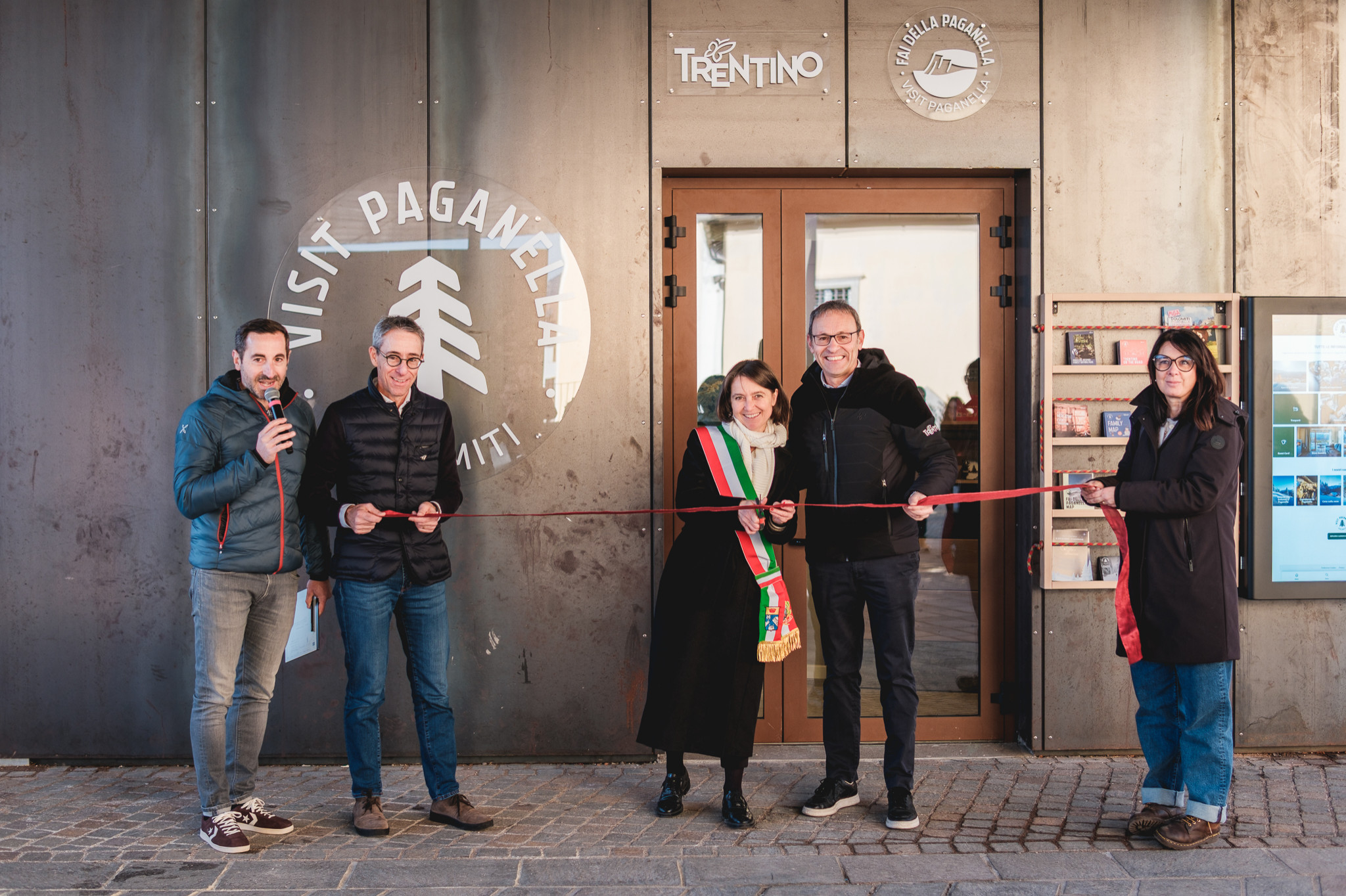 Nuovi uffici Turismo - Azienda per il Turismo Dolomiti Paganella SB