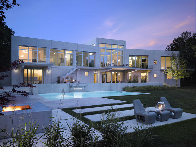 River House modern-patio