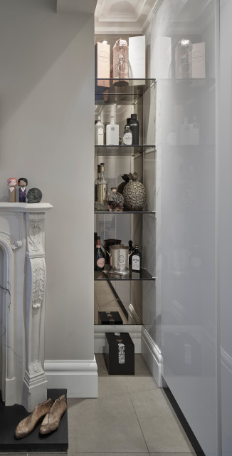 Strike a Pose - SieMatic Kitchen contemporary-kitchen