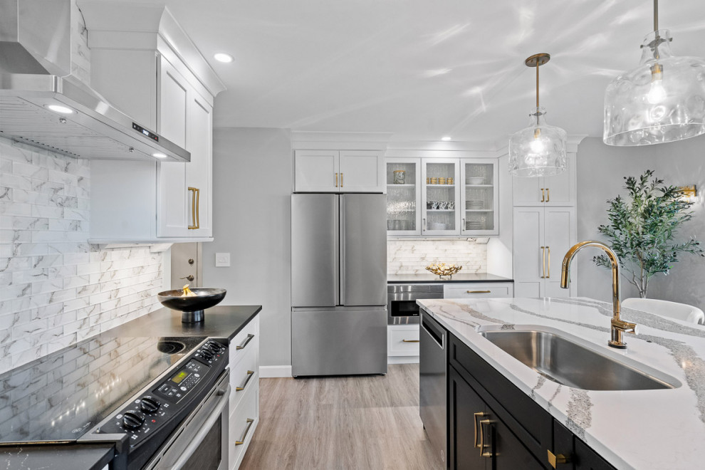Inspiration for a transitional kitchen remodel in Boston