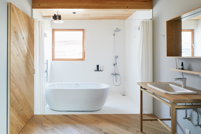 IDUMI moderno-stanza-da-bagno