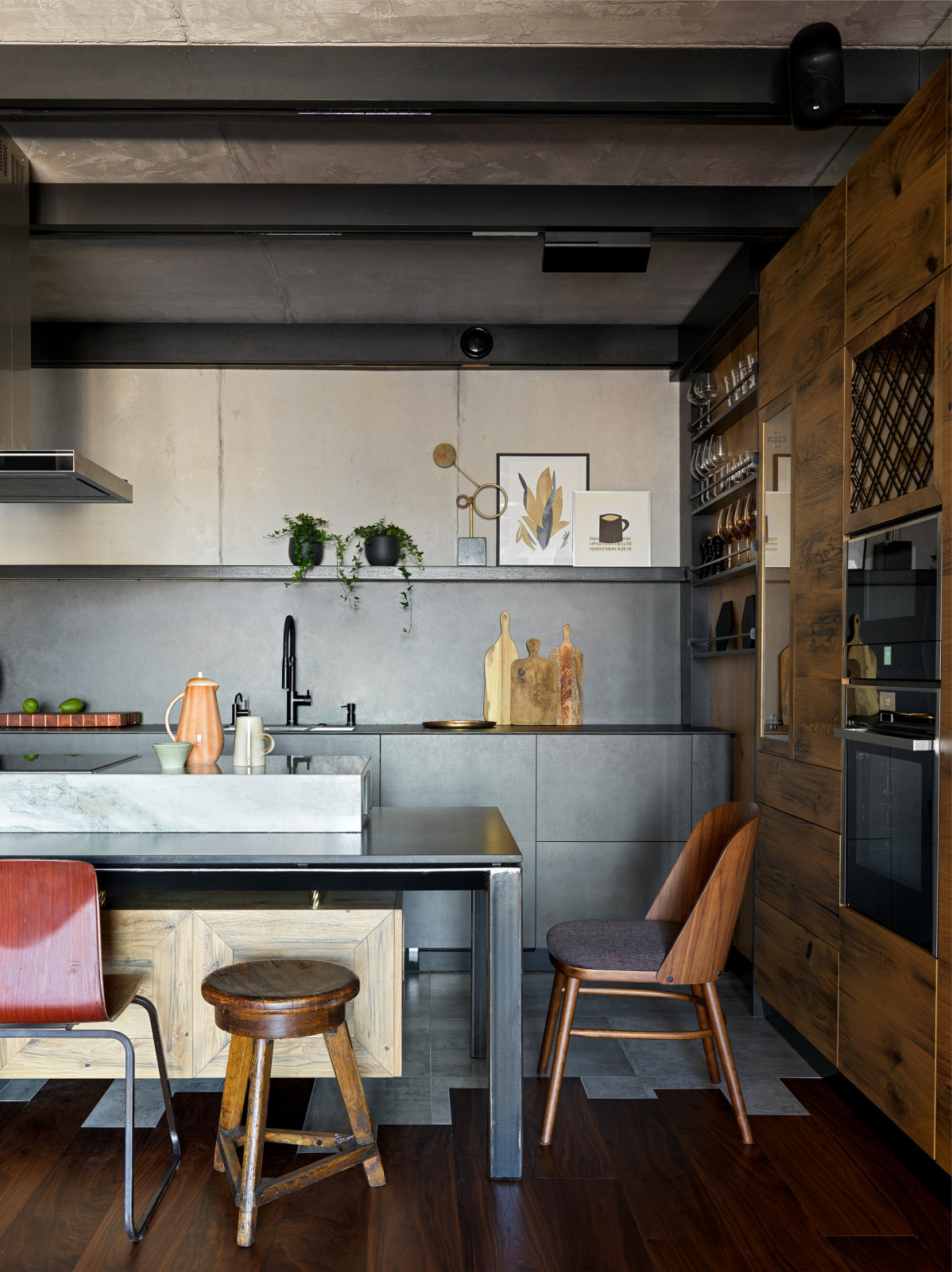 Dark loft apartment ROZMARIN A17