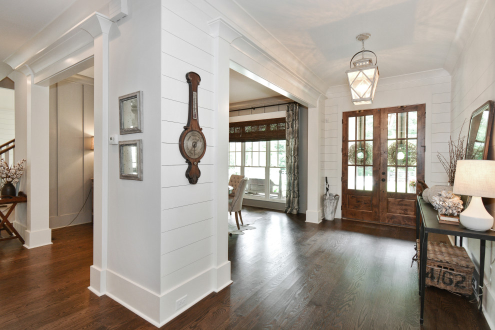 Entryway - cottage entryway idea in Atlanta