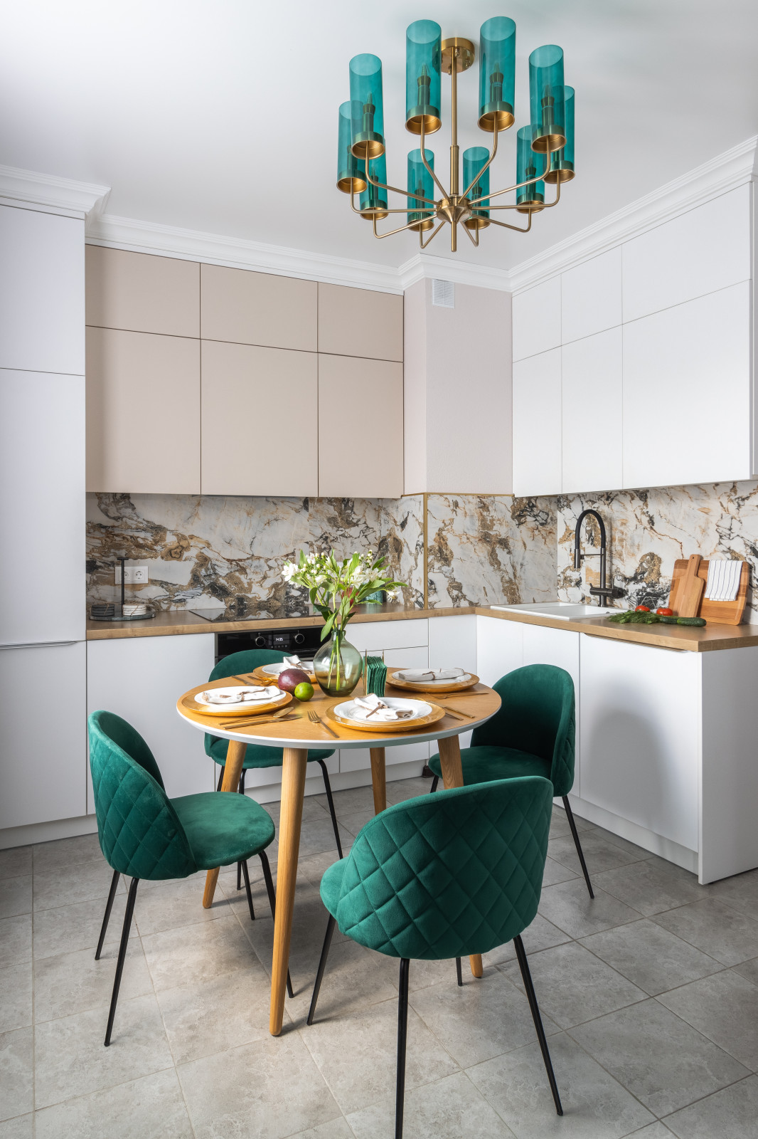 Съёмка на Европейском