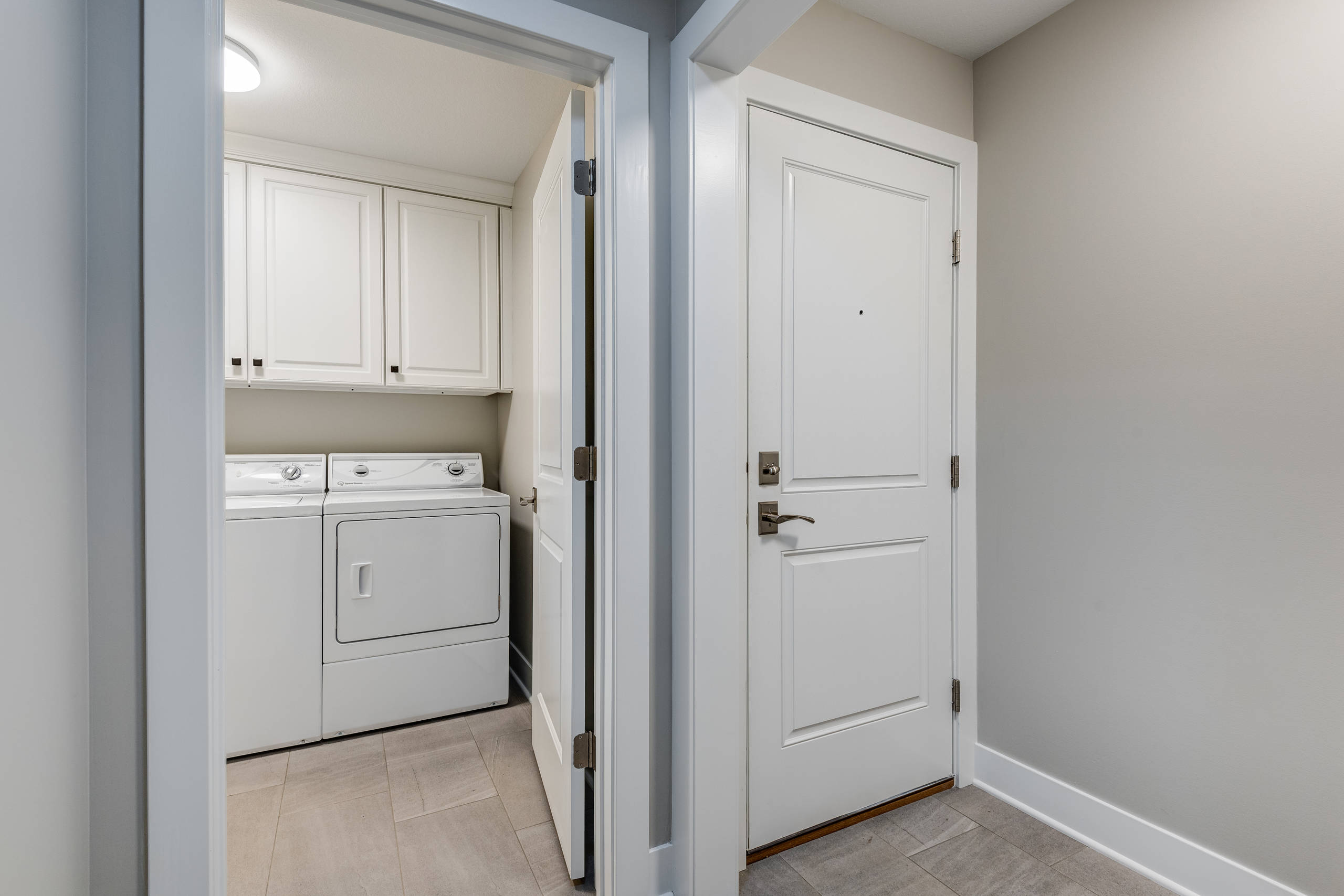 Transitional Modern Utility Room Paxton