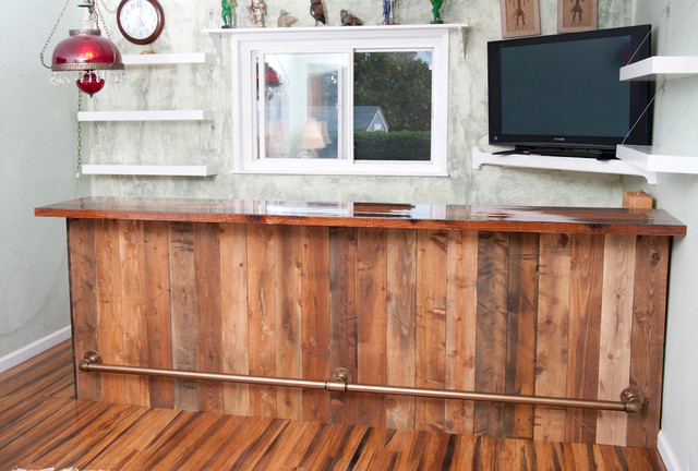 Western/Rustic Bar - Rustikal - Hausbar - Santa Barbara - von Santa