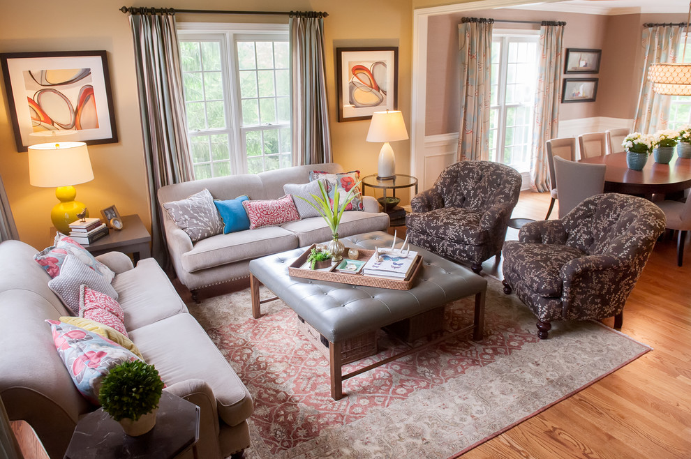 This is an example of a transitional living room in Cleveland.