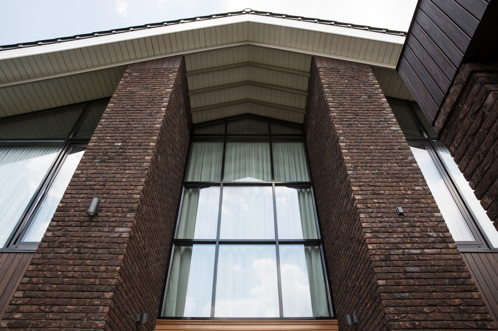 Фасад частного дома