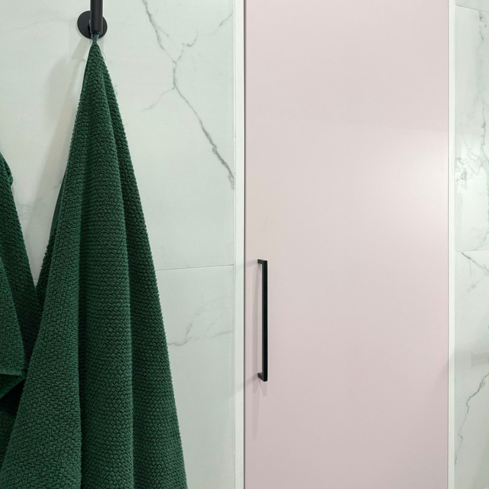 Ванная комната в розовом цвете