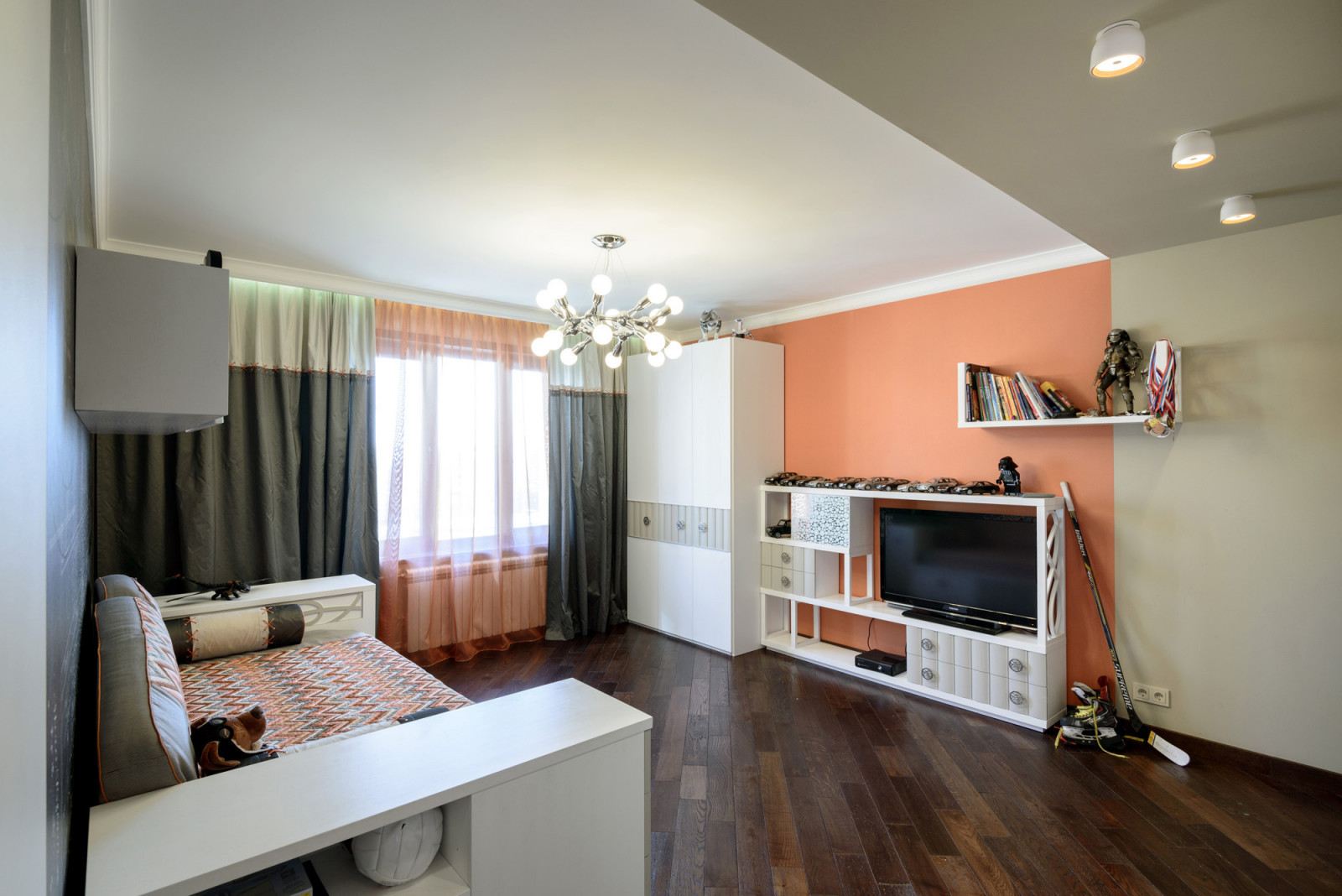 Сдержанное ар-деко для большой семьи