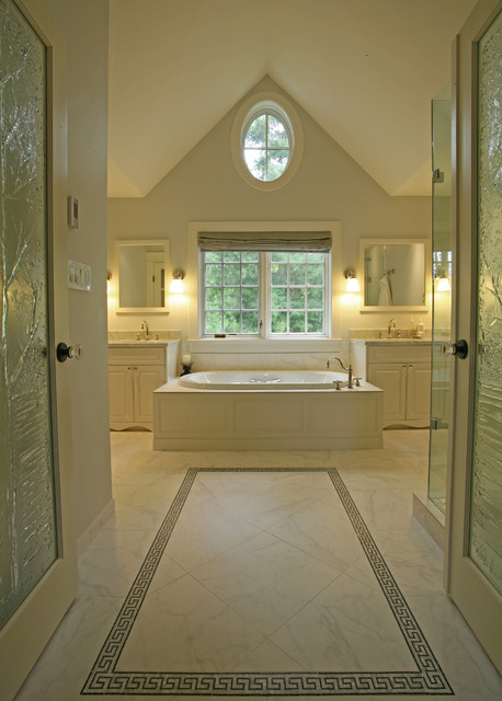 Cape Cod Living traditional-bathroom