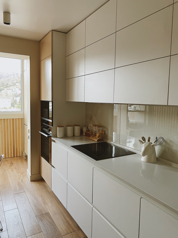 Кухня и лоджия в Сочи