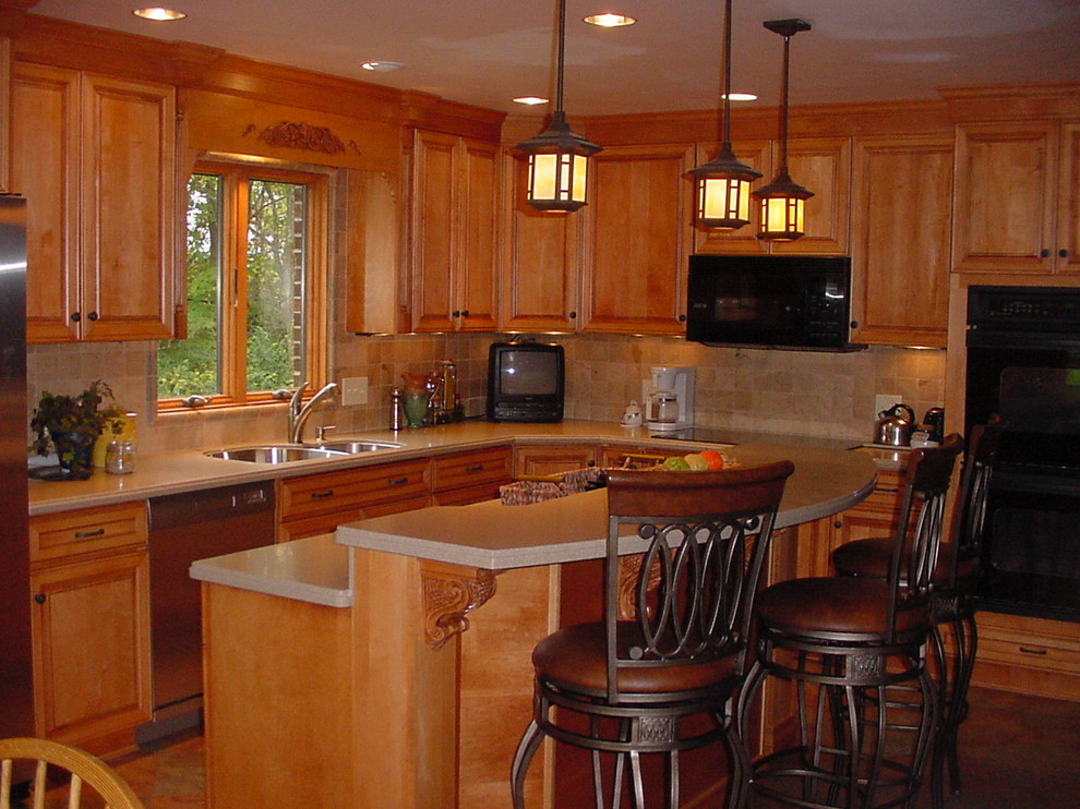 Inspiration for a timeless kitchen remodel in Cincinnati