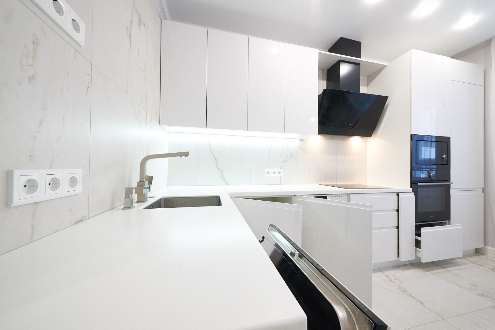 Кухня в современном стиле 4