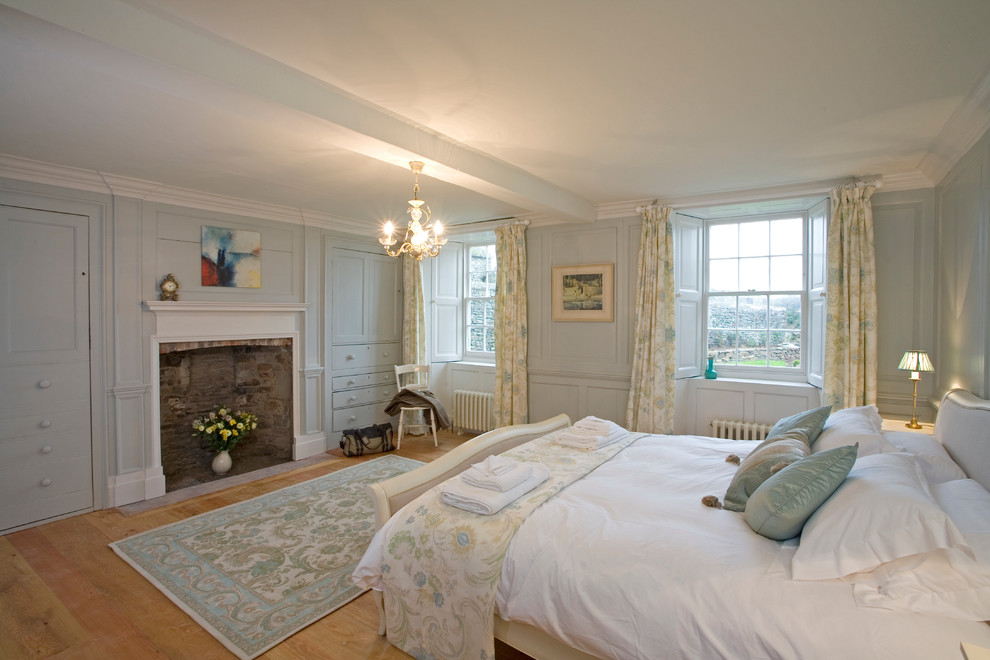 Traditional bedroom in Devon.