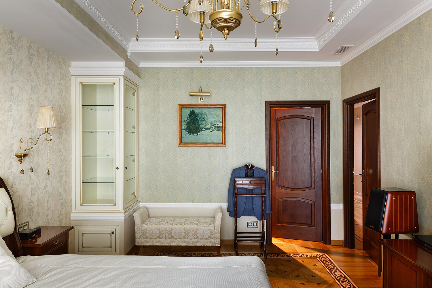 ЖК «Резиденция на Суворовском», Квартира «Изысканная сдержанность»,300 кв.м.