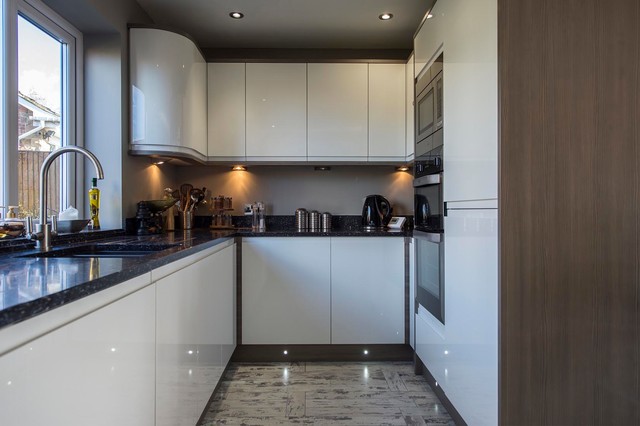 Detached House Conversion contemporary-koek
