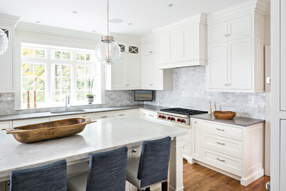 Kitchen - transitional kitchen idea in Boston