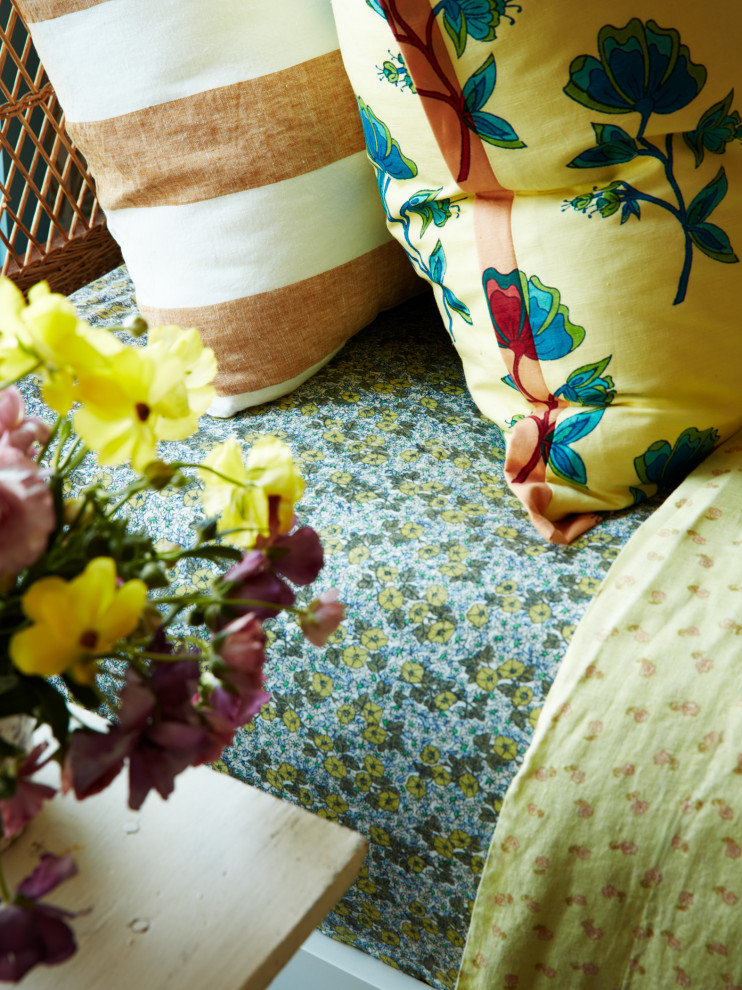 Rockport Summer House - Beach style bedroom photo in Boston