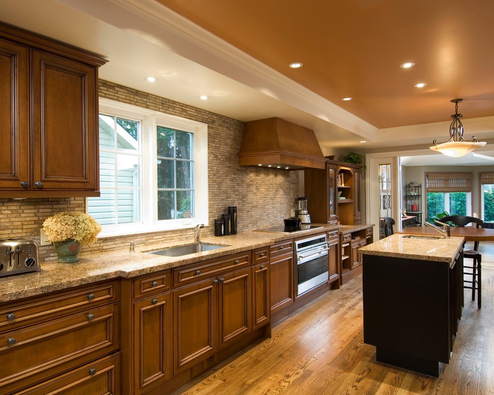 Eleven by Twenty Three - Traditional - Kitchen - Ottawa - by Design