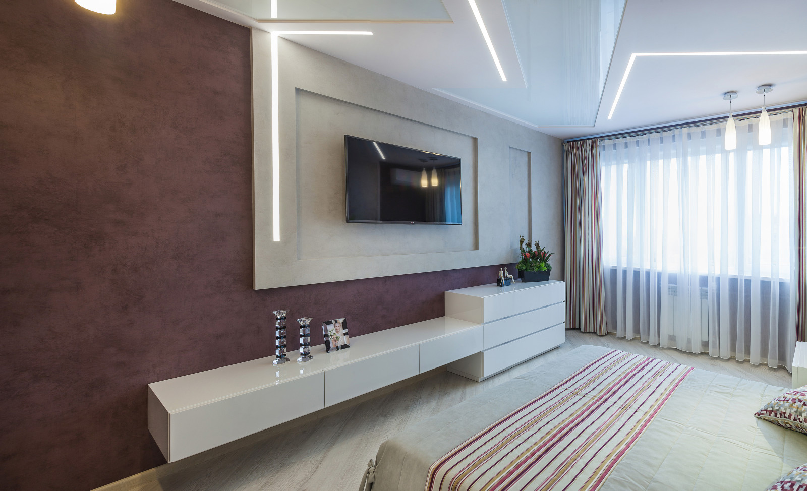 Современная квартира в светлых тонах