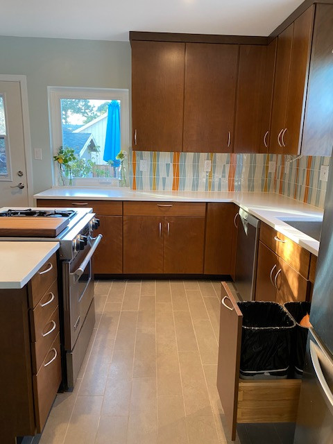 Clean Line Richmond Kitchen