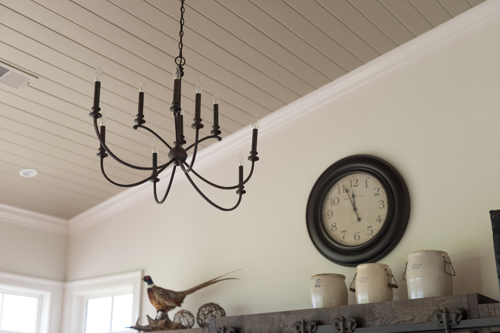 Home design - large transitional home design idea