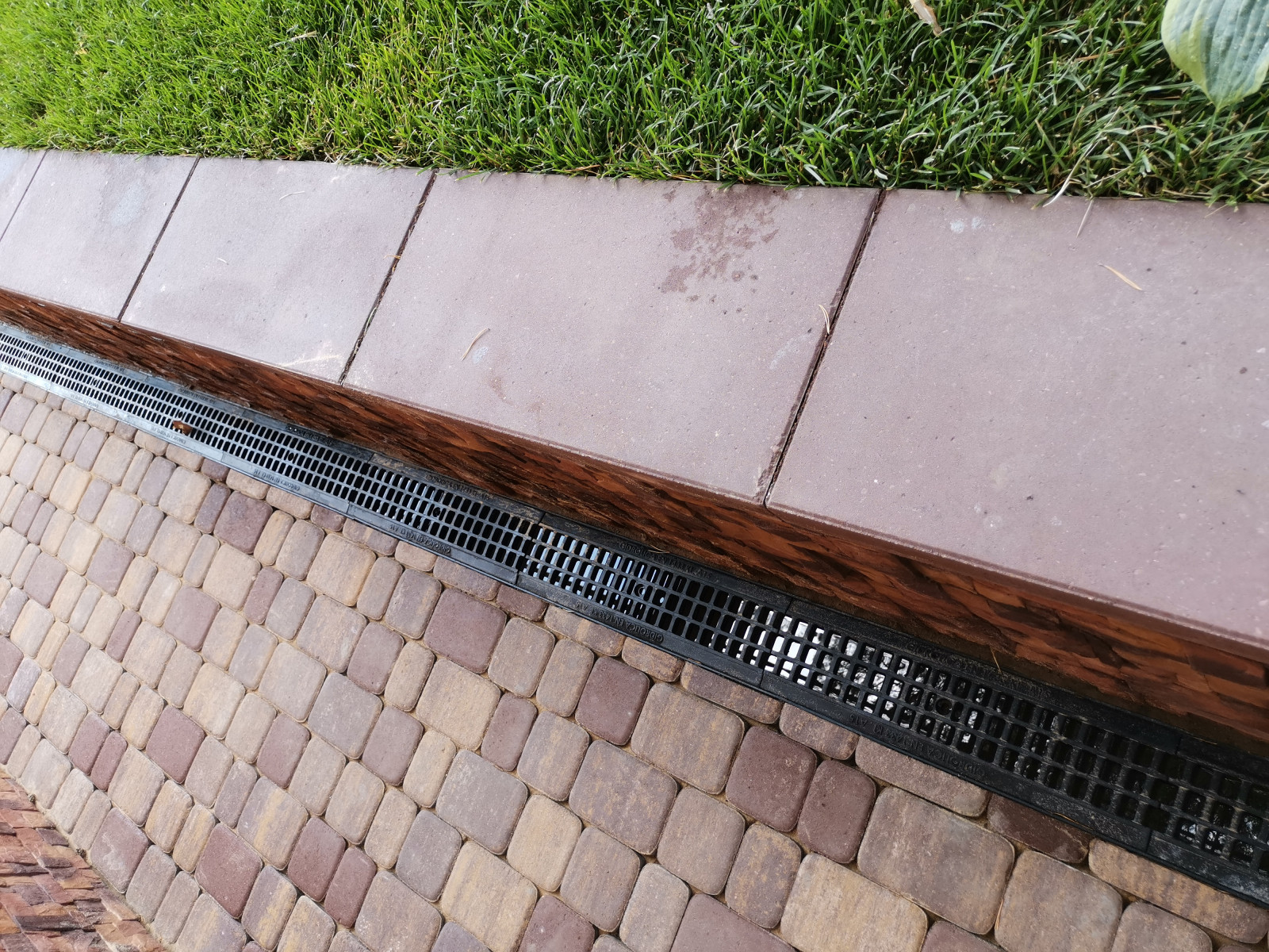 Дорожное покрытие участков от ландшафтной компании «GreenStar»