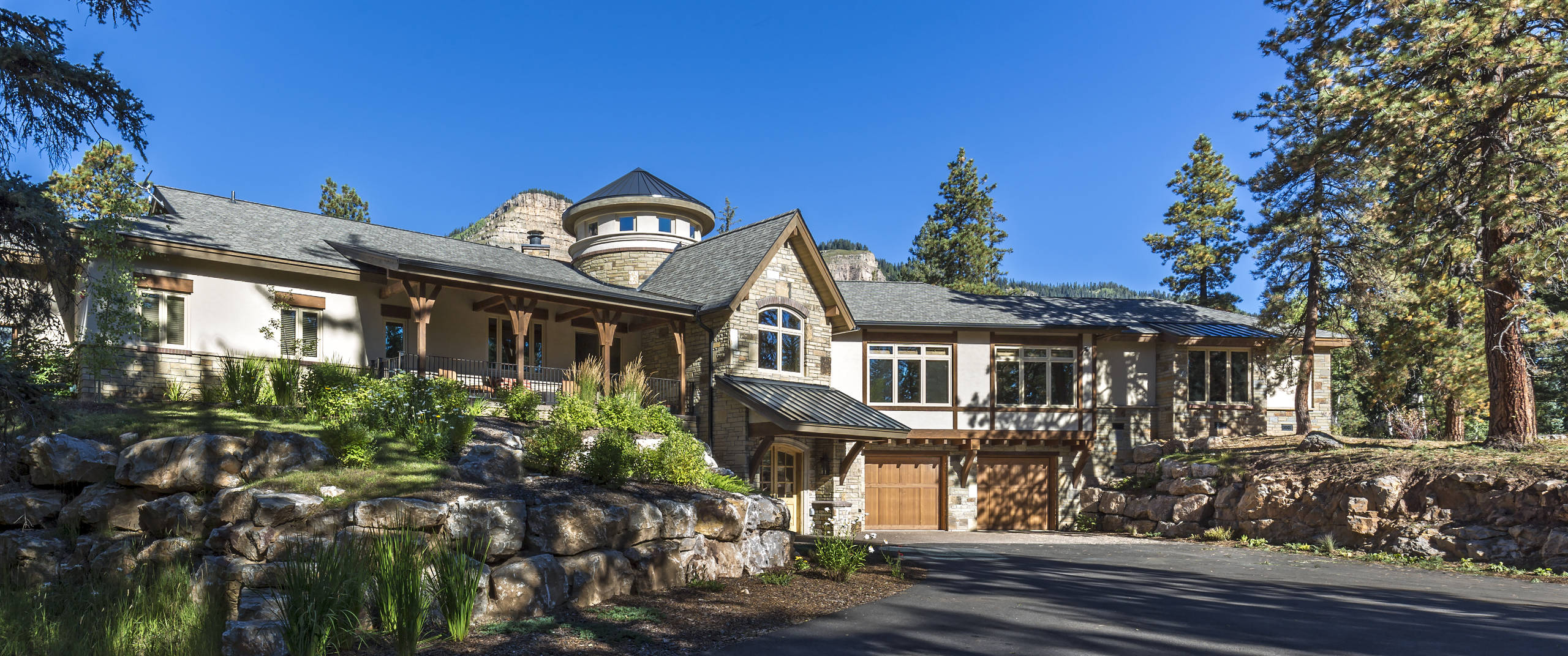 Certified Luxury Builders - Veritas Fine Homes Inc - Durango, CO - Weems Home